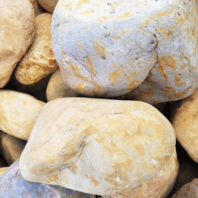 WIO - Stone Sets - Bumblebee Boulder